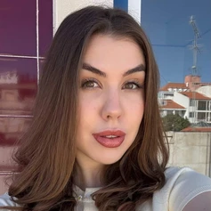 Алина
